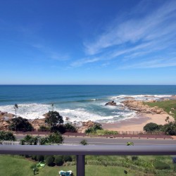 On the Margate seafront South Coast of KZN is Balooga 8. A 7 sleeper lovely seaviews - 2nd Bedroom - Happy Holiday Homes