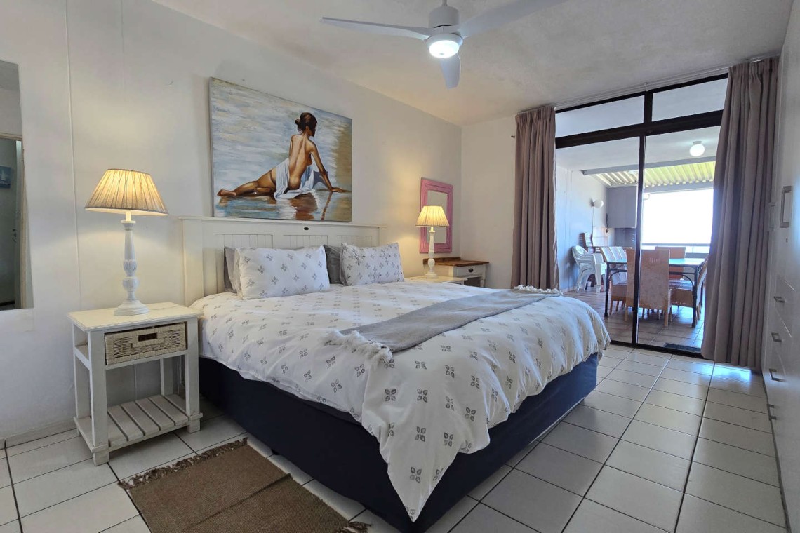 Chardonnay Cabanas 2 is an 8 sleeper, self-catering, seafront holiday home on Uvongo Main Beach.