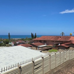 Holiday at Isles of Shelly 8 in Shelly Beach a 5 sleeper simplex and enjoy an air-conditioned holiday close to Shelly Centre and MacDonald's with relaxing sea views, a braai, and all the comforts of home.