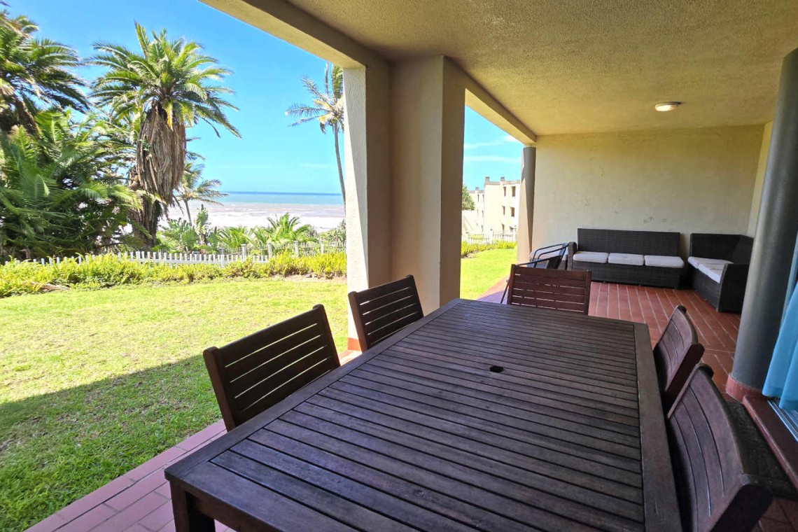 Laguna la Crete 102 in Uvongo is a holiday rental beachfront apartment offering self-catering family-friendly holiday accommodation on the South Coast of KwaZulu Natal