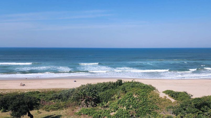 Indigo Bay 25 is a luxury, self-catering, 4 bedroom, 8 sleeper on the Manaba beachfront with stunning sea views from Lucien Beach to Margate Beach on the South Coast of KwaZulu Natal.