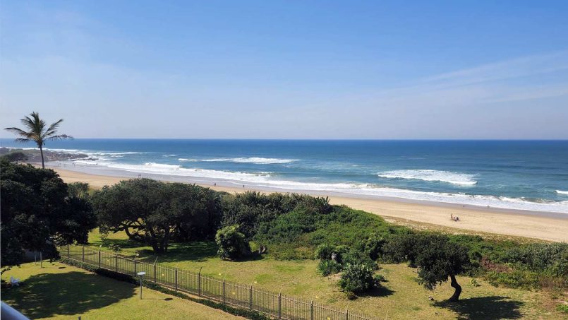 Indigo Bay 25 is a luxury, self-catering, 4 bedroom, 8 sleeper on the Manaba beachfront with stunning sea views from Lucien Beach to Margate Beach on the South Coast of KwaZulu Natal.