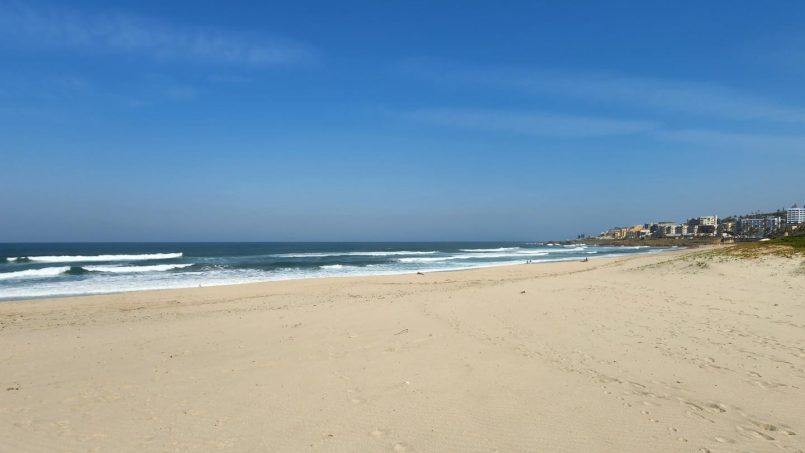 Indigo Bay 25 is a luxury, self-catering, 4 bedroom, 8 sleeper on the Manaba beachfront with stunning sea views from Lucien Beach to Margate Beach on the South Coast of KwaZulu Natal.