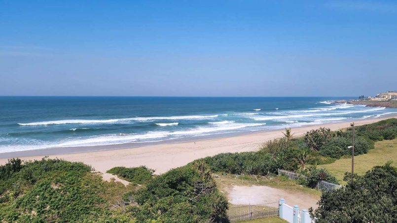 Indigo Bay 25 is a luxury, self-catering, 4 bedroom, 8 sleeper on the Manaba beachfront with stunning sea views from Lucien Beach to Margate Beach on the South Coast of KwaZulu Natal.