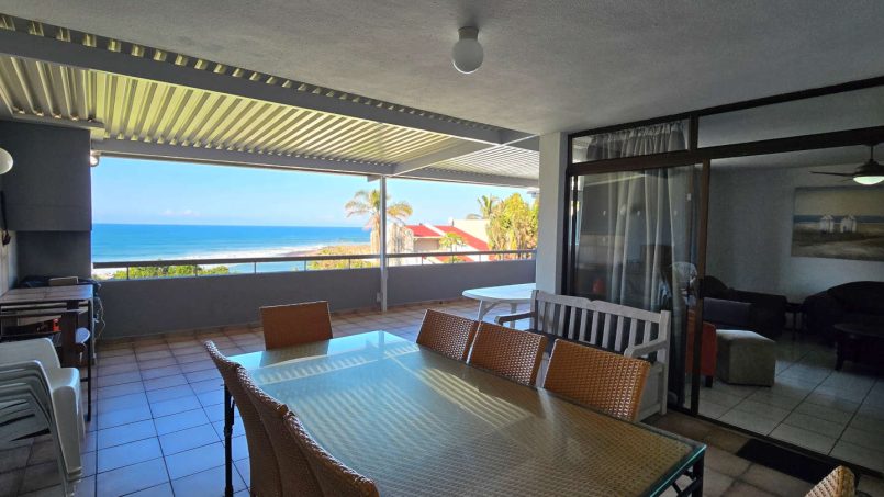 Chardonnay Cabanas 2 is an 8 sleeper, self-catering, seafront holiday home on Uvongo Main Beach.