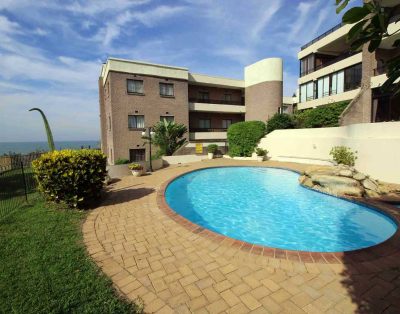 Summer Rocks 8 – Uvongo – Sleeps 6