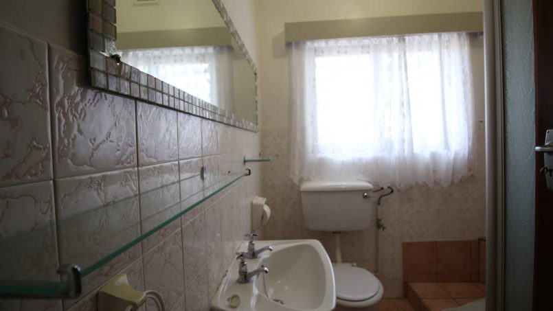 Self-catering holiday duplex in Manaba Beach on the South Coast of KZN - Carrick a Rede 3