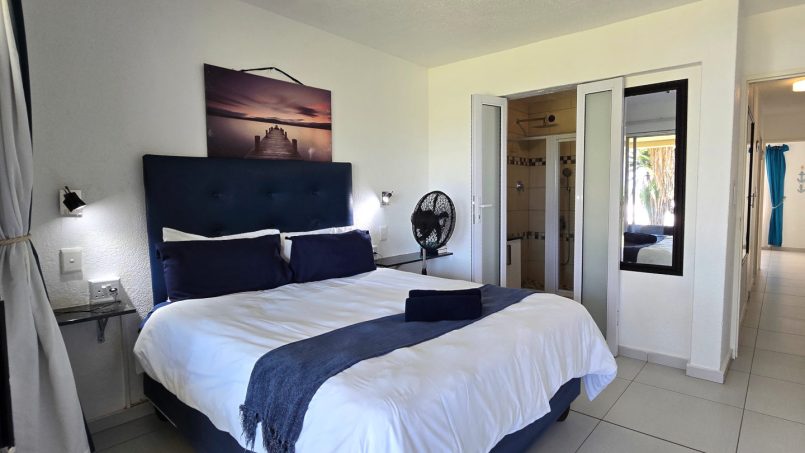 Laguna la Crete 102 in Uvongo is a holiday rental beachfront apartment offering self-catering family-friendly holiday accommodation on the South Coast of KwaZulu Natal