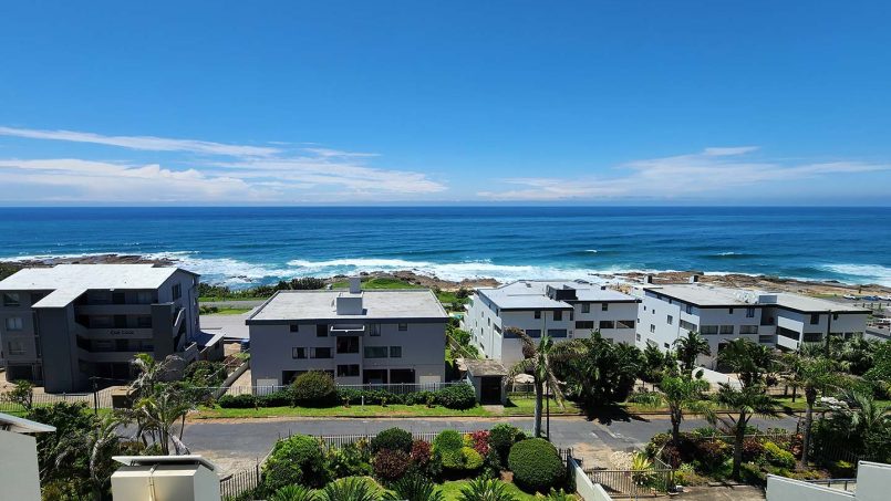 The stunning breaker sea view from Octavia 7 an upmarket 6‑sleeper penthouse Manaba Beach
