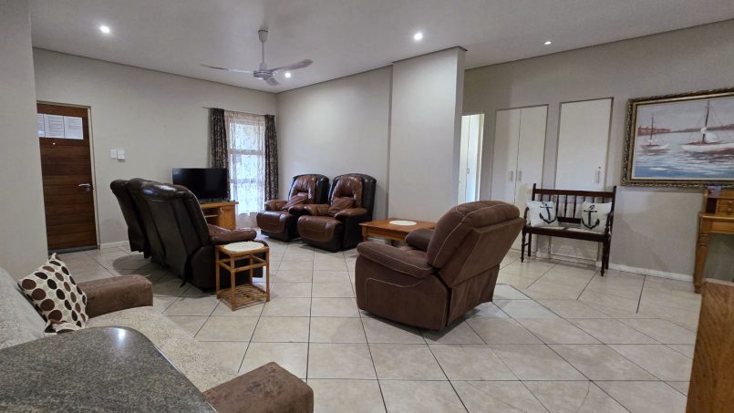 The large lounge with TV, Fibre internet and Android Box with NETFLIX at Portofino 15.