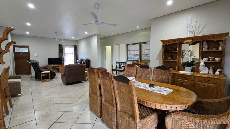 The open plan lounge at Portofino 15