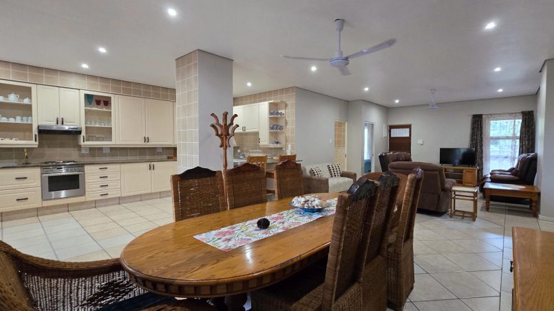 Gather the family at Portofino 15 for dinner this holiday.