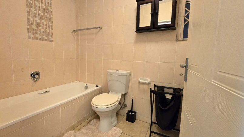 Santorini 102 B is a beautifully furnished self-catering holiday apartment in Margate, accommodating up to 6 guests. It offers stunning sea views and is ideal for couples and families seeking a relaxing getaway on the South Coast.