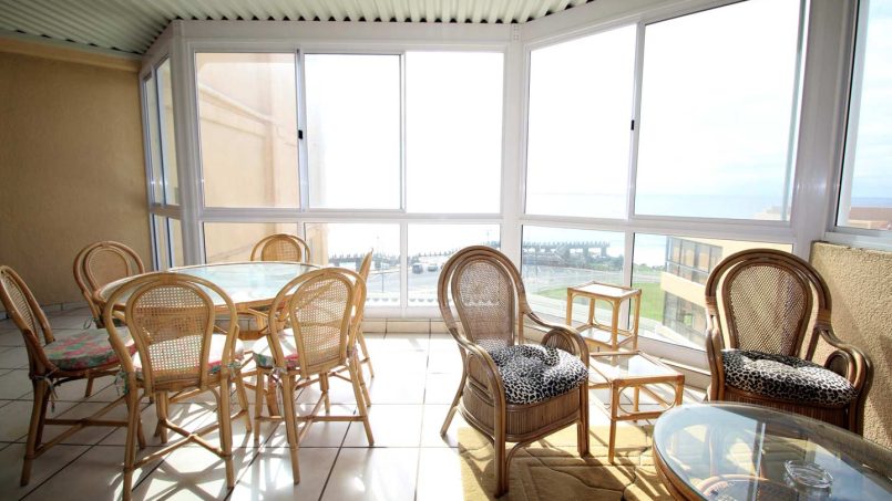Margate self-catering holiday apartment overlooking the Margate Pier - Mahe 13 sleep 6.