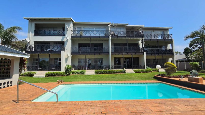 Shelly Palms 1 is a ground floor, 5 sleeper self-catering seafront holiday accommodation in Shelly Beach on the South Coast of KZN