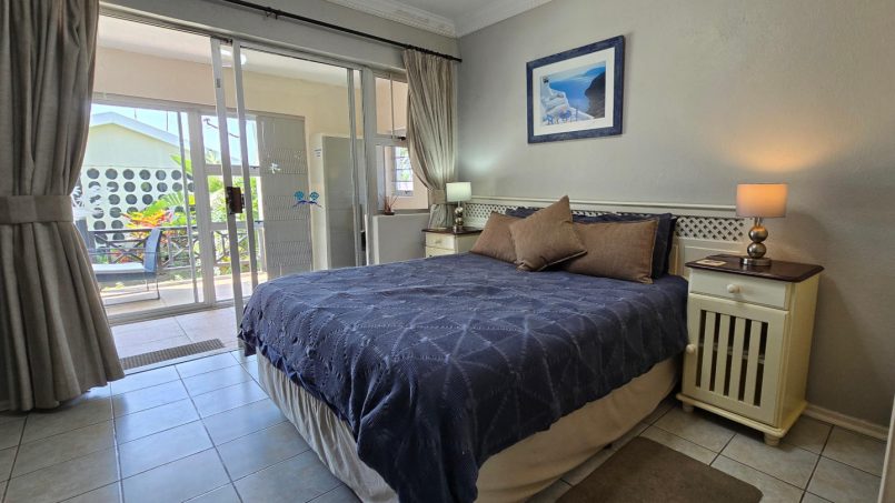 Shelly Palms 1 is a ground floor, 5 sleeper self-catering seafront holiday accommodation in Shelly Beach on the South Coast of KZN