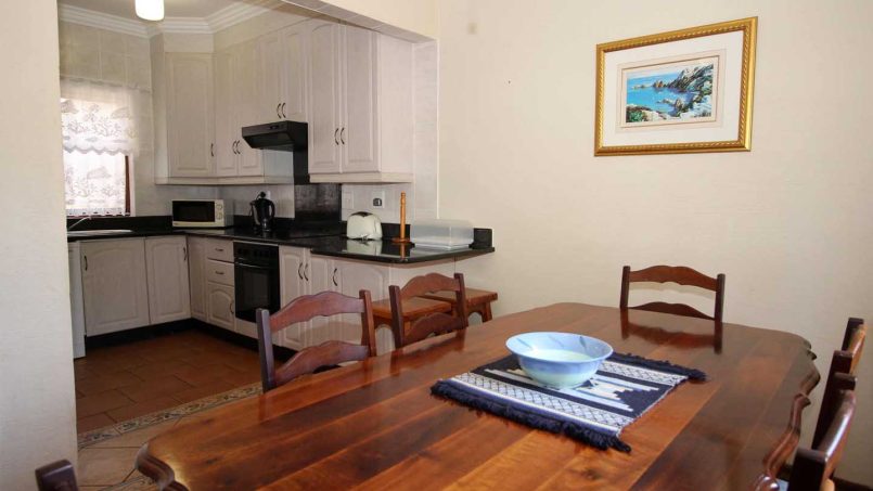 Shelly Strand 30 is on the seafront in the coastal town of Shelly Beach on the South Coast of KwaZulu Natal.