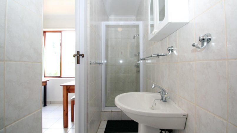 Shelly Strand 30 is on the seafront in the coastal town of Shelly Beach on the South Coast of KwaZulu Natal.