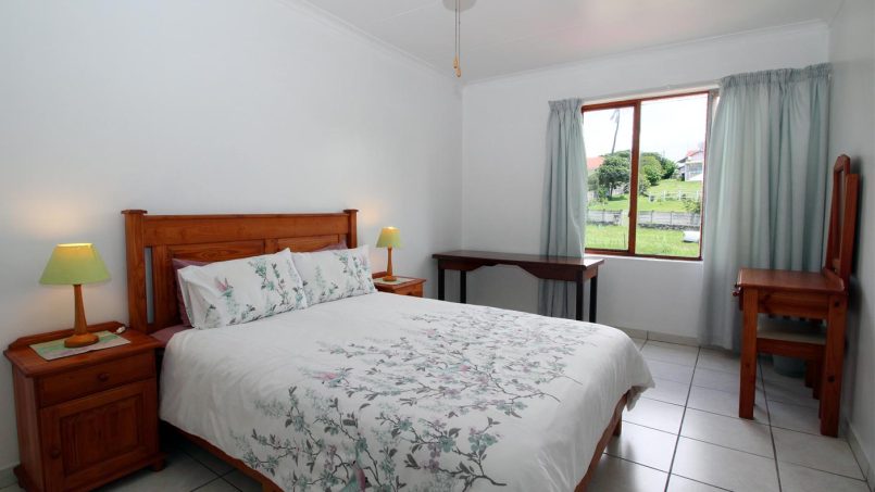 Shelly Strand 30 is on the seafront in the coastal town of Shelly Beach on the South Coast of KwaZulu Natal.