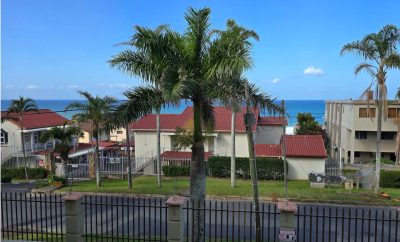 Topanga 25 – Uvongo – Sleeps 6