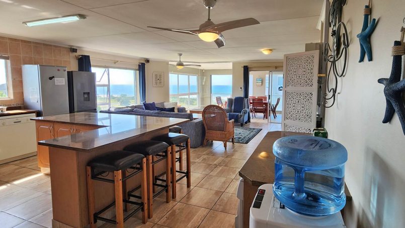 Uvongo Chalets 27 is a self-catering 6 sleeper flat on Lilliecrona Boulevard in Uvongo on the South Coast of KwaZulu Natal in South Africa. The property offers solar power with an inverter, internet, WiFi, Netflix, DSTV and filtered drinking water.