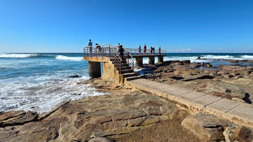 Laguna la Crete 84 on Uvongo Beach seafront and lagoon - selfsorg vakansie - happyholidays